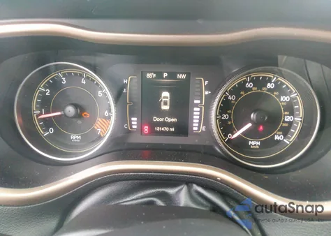 2014 Jeep Cherokee Latitude из США, поврежденный, VIN 1C4PJMCB9EW258277